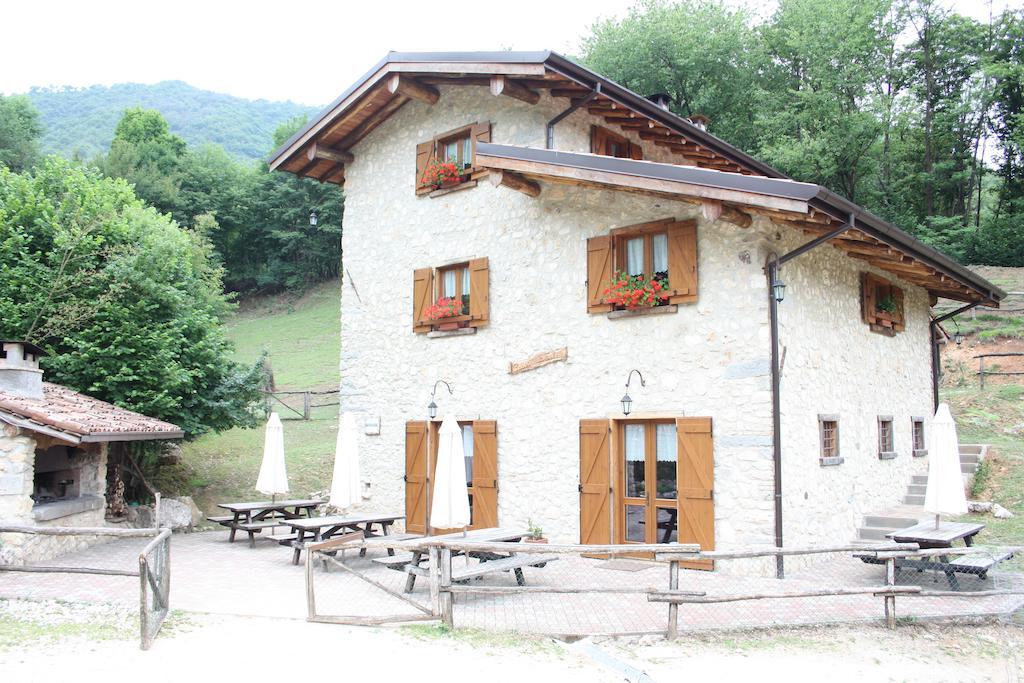 Agriturismo Agrimon Villa Sabbio Chiese Екстериор снимка